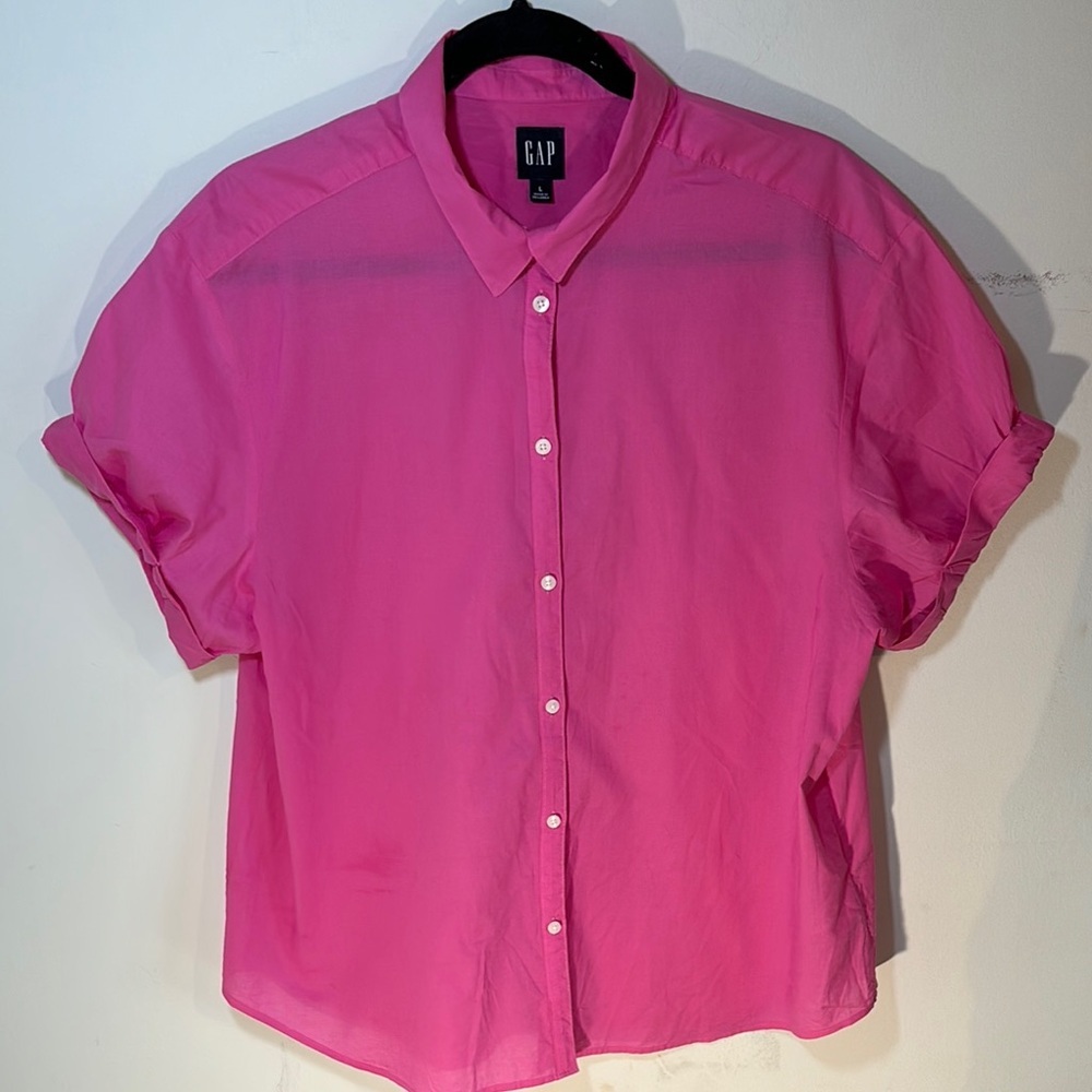 GAP Women's Top
